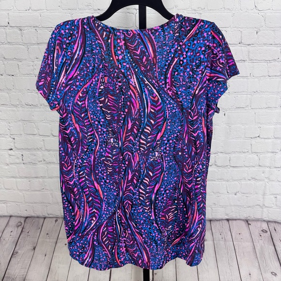 Lilly Pulitzer Etta V-Neck Blue Flare Always Pawsitive Top Size Medium - Picture 5 of 6